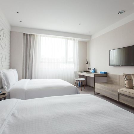 Airline Inn - Kaohsiung Station Dış mekan fotoğraf